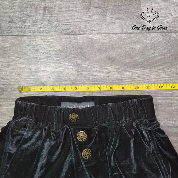 Rock & Republic Pull On Shorts Size 2 - Picture 3 of 7
